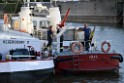 Havarie Wassereinbruch Motorraum beim Schiff Koeln Niehl Niehler Hafen P057